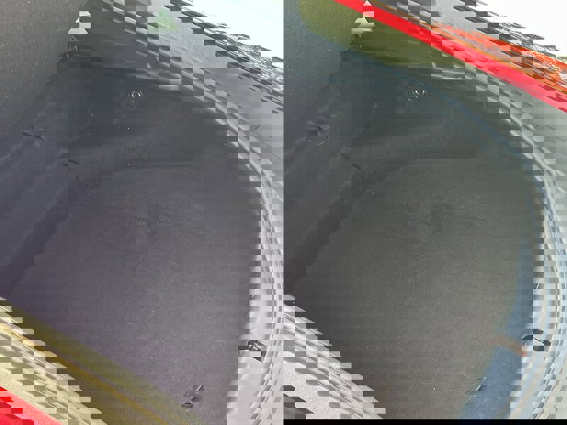 Used 2017 Jaguar F-TYPE R image 32