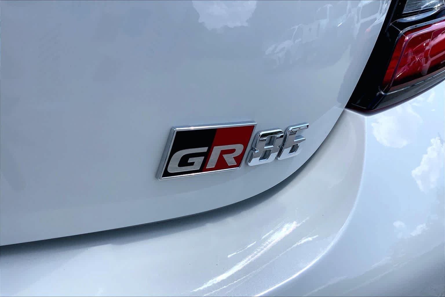 Used 2026 Toyota GR86 Premium RWD image 27