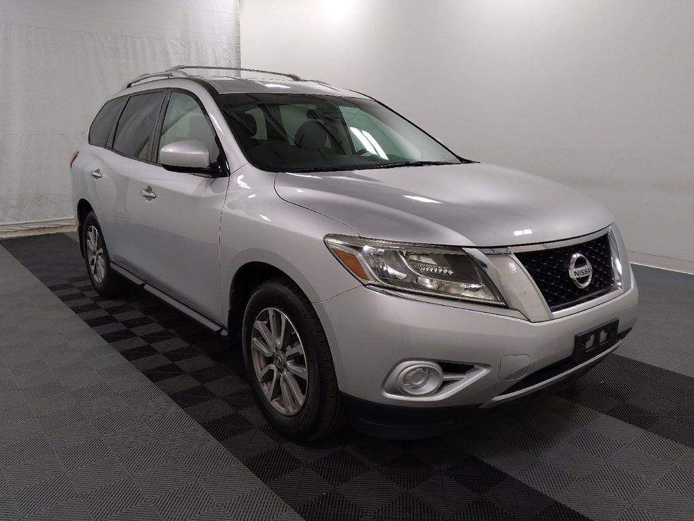 Used 2015 Nissan Pathfinder SL FWD image 13