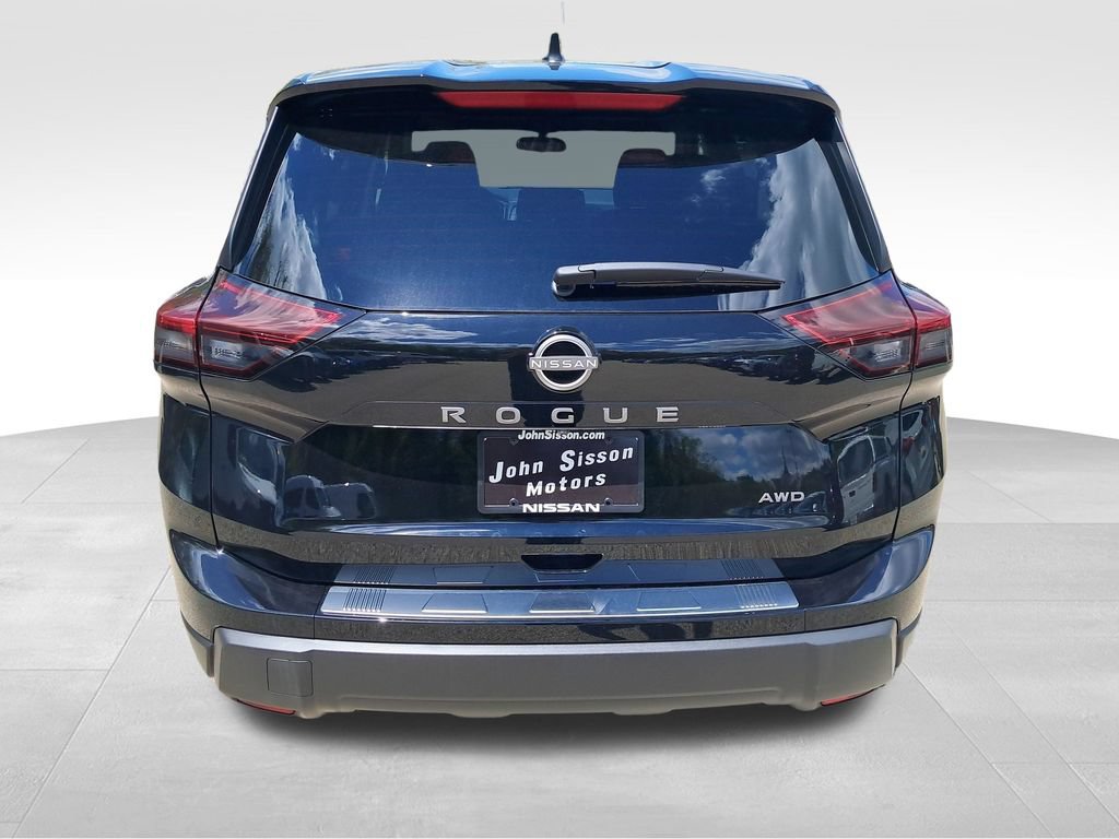 New 2026 Nissan Rogue SV w/ Cold Weather Package AWD/4WD image 4