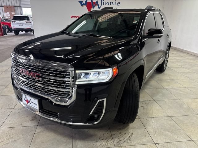 Used 2023 GMC Acadia Denali FWD image 3