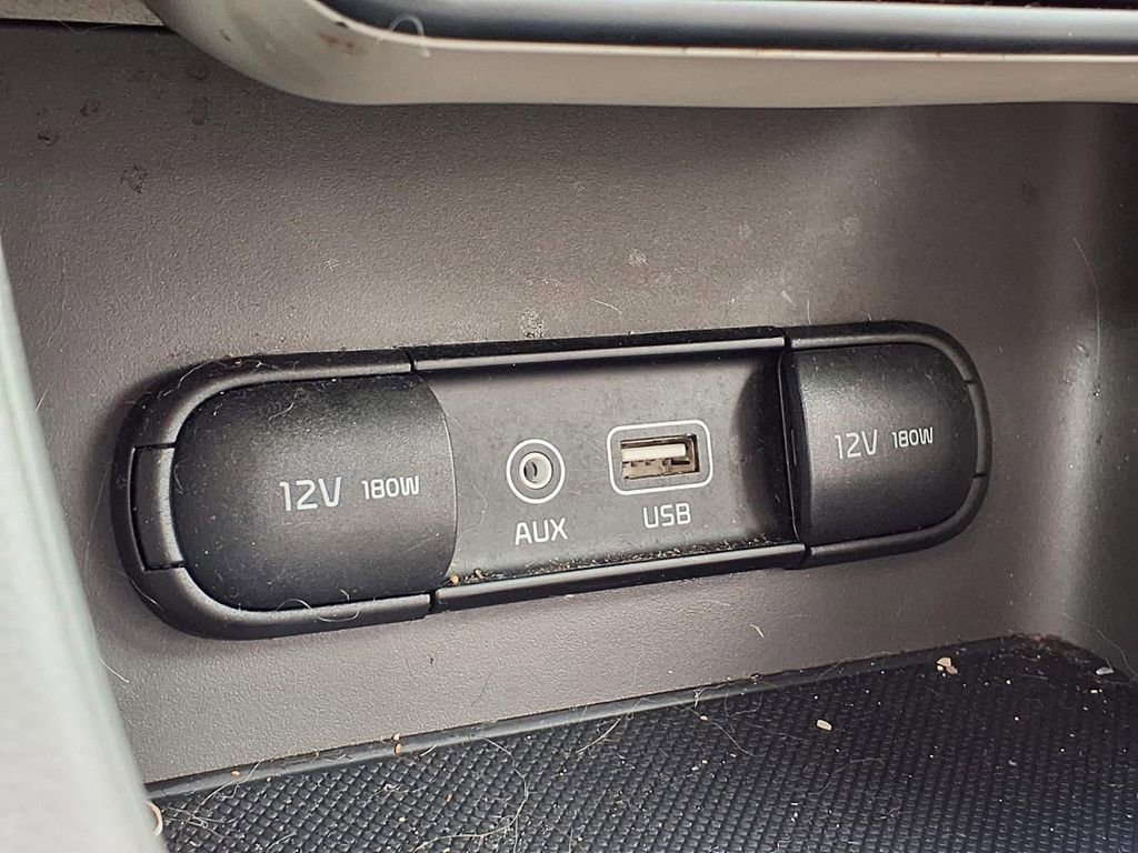 Used 2017 Kia Sportage EX image 18