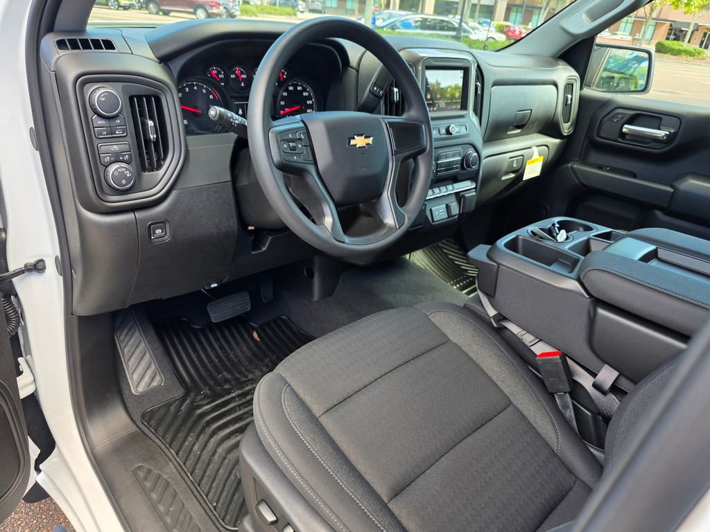 New 2026 Chevrolet Silverado 1500 Custom image 9