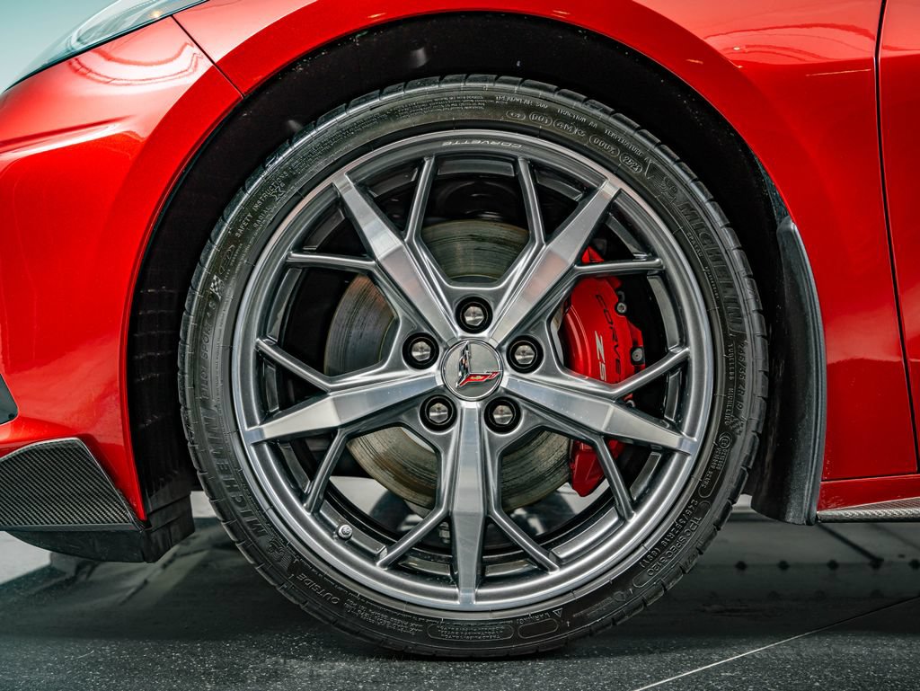 Used 2021 Chevrolet Corvette Stingray Premium Cpe w/ Z51 Performance Package RWD image 10