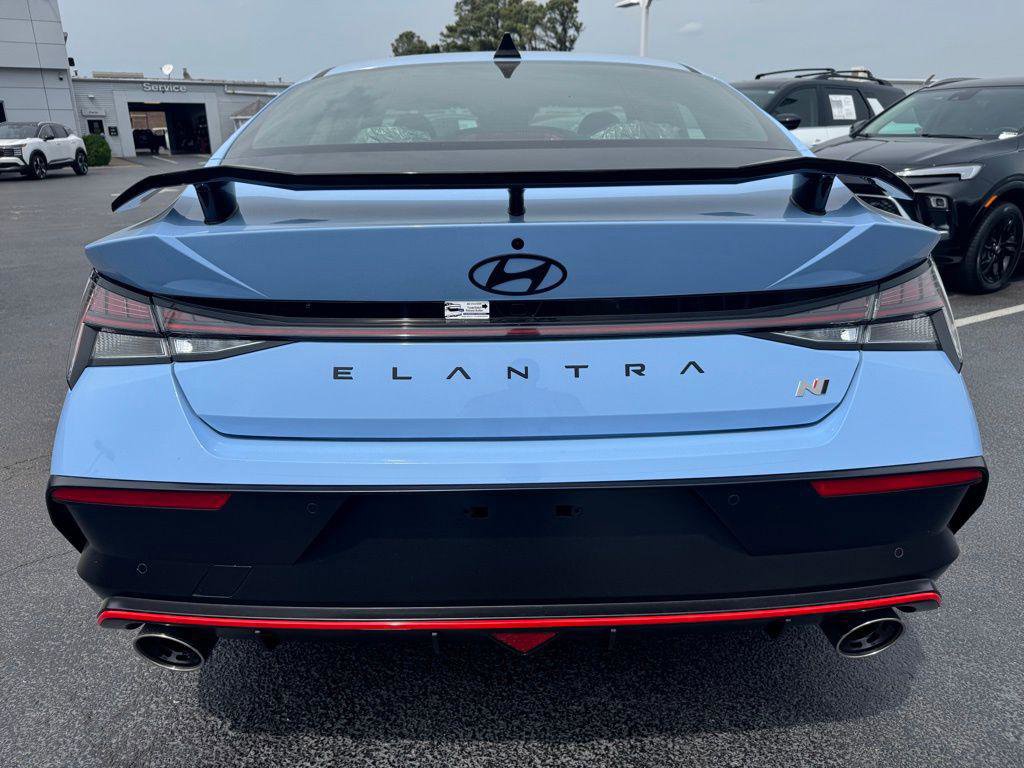 New 2026 Hyundai Elantra N FWD image 4