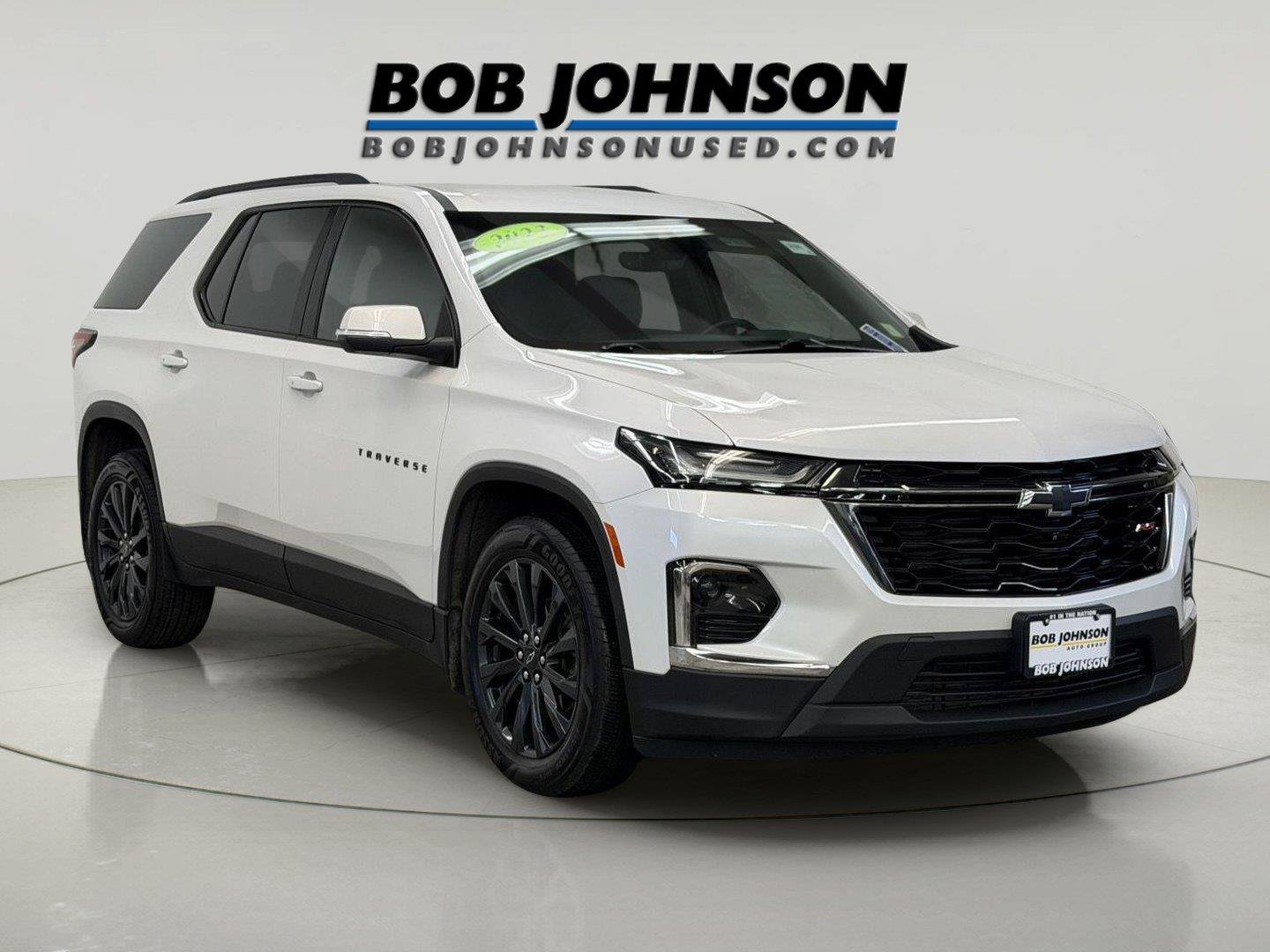 Used 2023 Chevrolet Traverse RS w/ LPO, Floor Liner Package AWD/4WD image 2