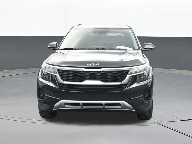 Used 2023 Kia Seltos EX image 24