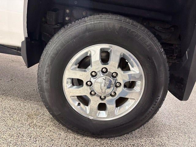 Used 2015 Chevrolet Silverado 3500 LTZ w/ Duramax Plus Package AWD/4WD image 34