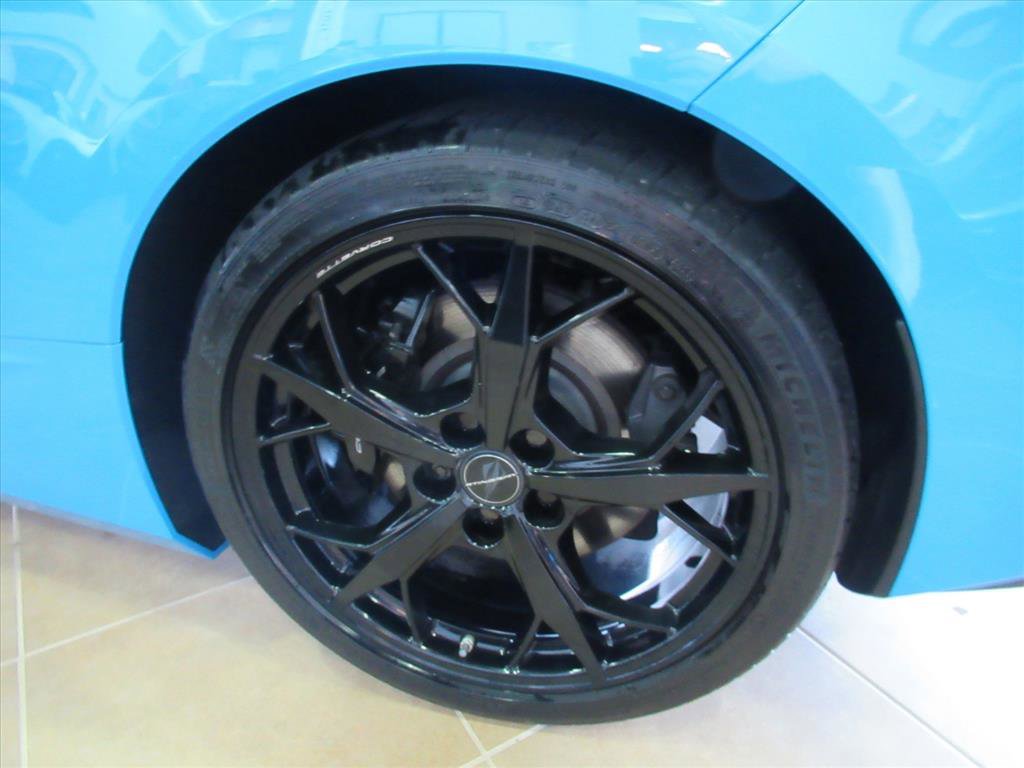 Used 2022 Chevrolet Corvette Stingray Premium Cpe w/ Z51 Performance Package image 6