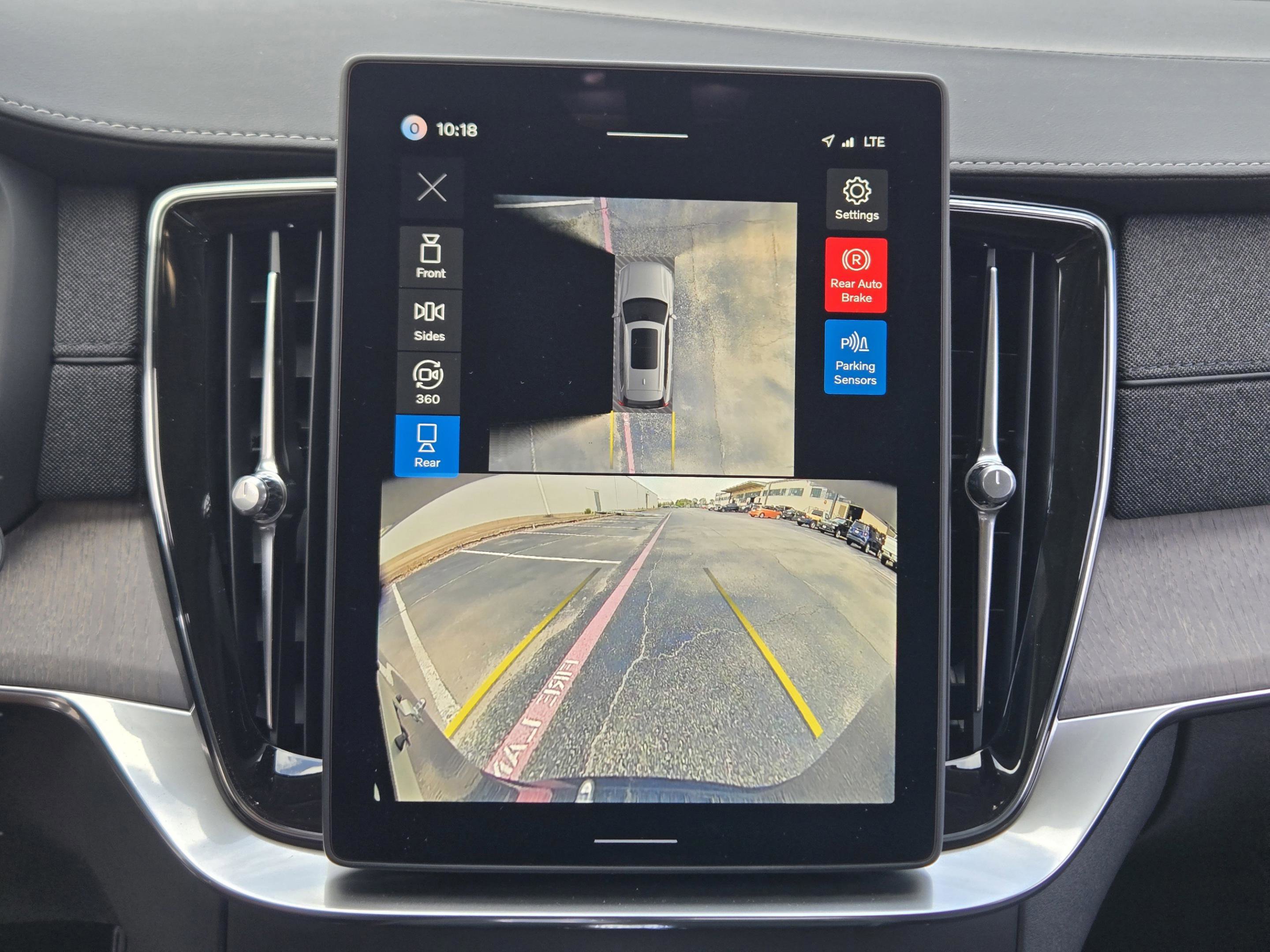 New 2026 Volvo XC90 T8 Ultra w/ Protection Package Premier image 14