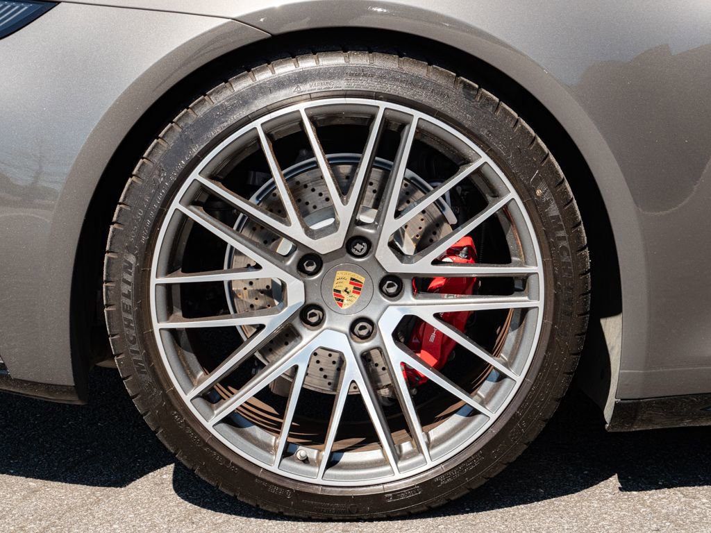 Certified 2024 Porsche 911 Targa 4S image 33