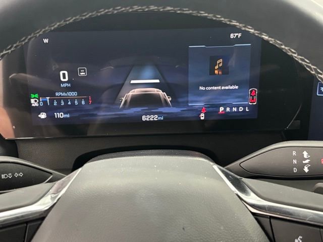 Used 2025 Chevrolet Traverse LT w/ Driver Confidence Package image 24