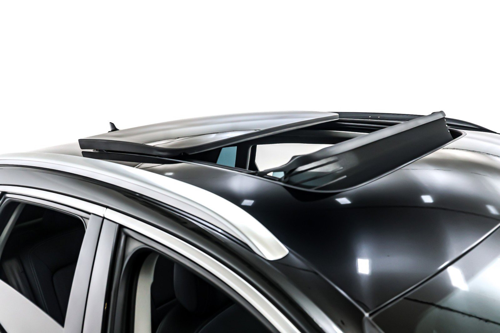 Used 2024 Audi Q8 e-tron Premium Plus image 23