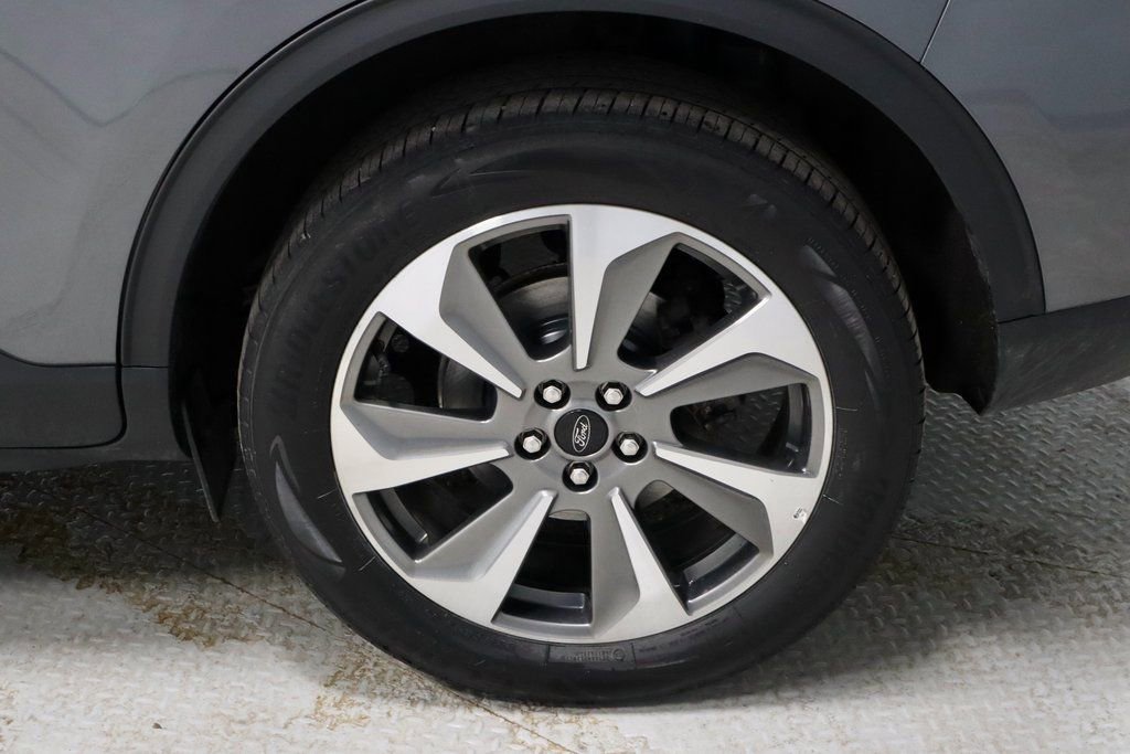 Certified 2024 Ford Escape Platinum image 21