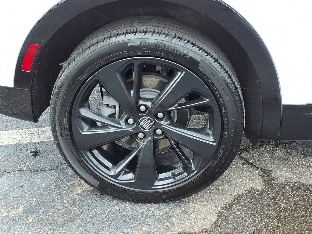 Certified 2024 Buick Envision Sport Touring AWD/4WD image 9
