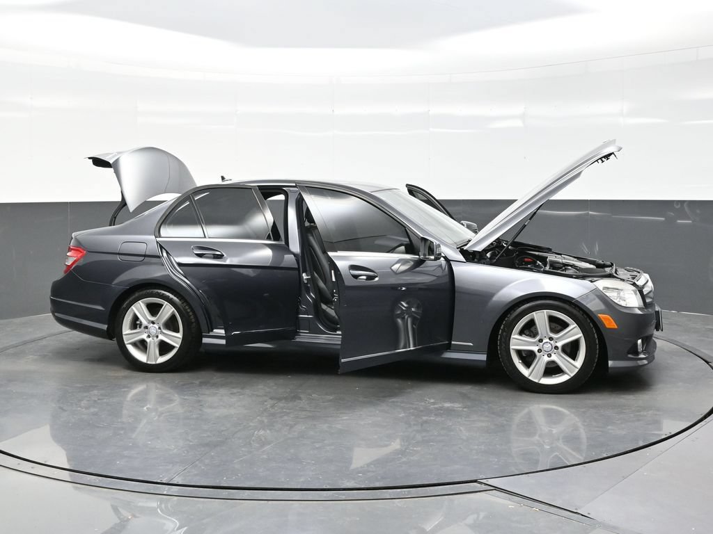 Used 2010 Mercedes-Benz C 300 4MATIC Sedan image 50