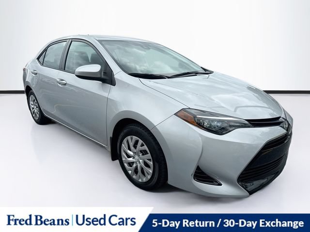 Used 2019 Toyota Corolla LE w/ Carpet Mat Package (TMS) FWD image 1