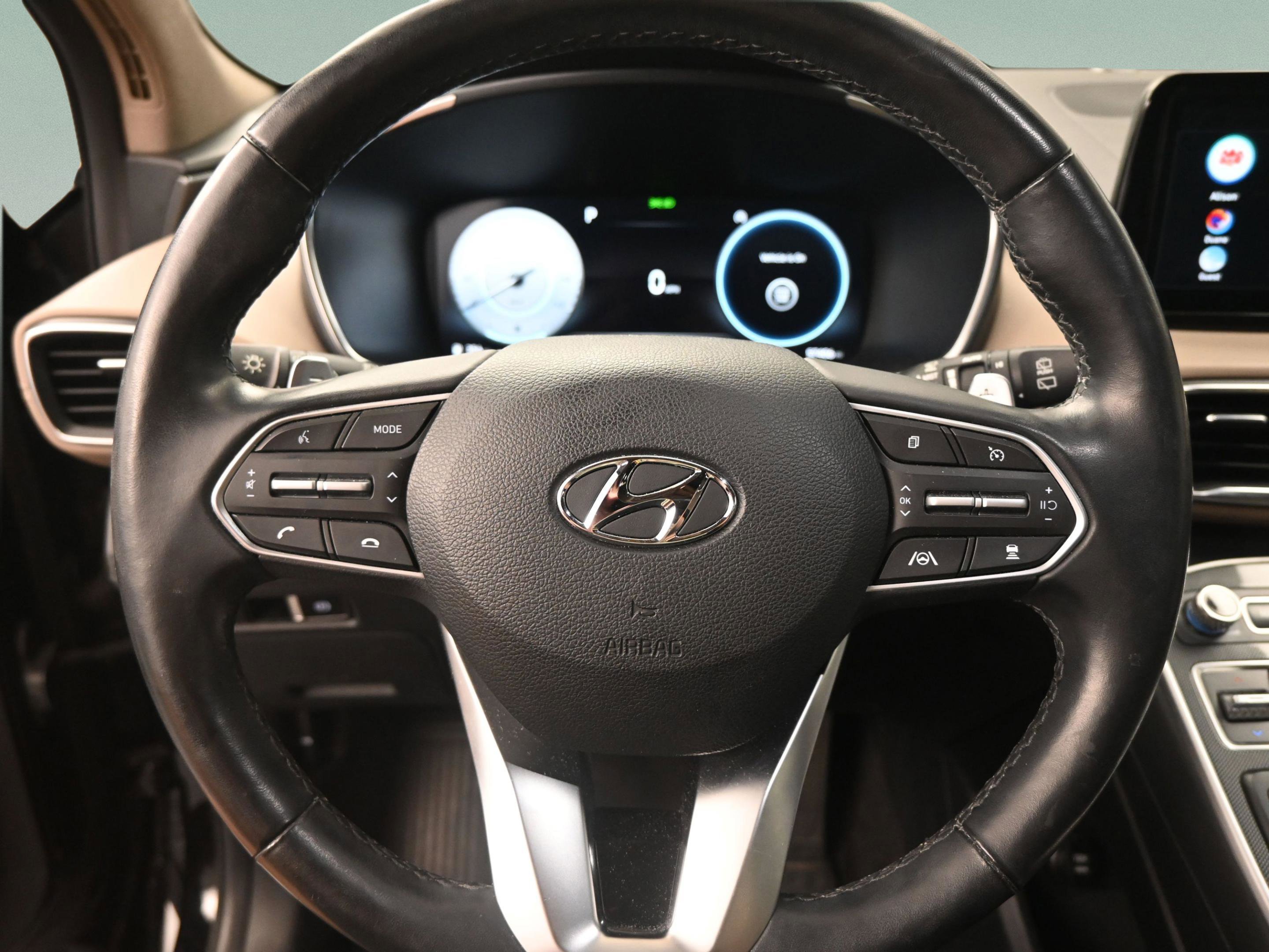 Used 2022 Hyundai Santa Fe Limited image 27