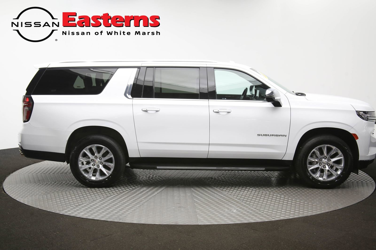 Used 2023 Chevrolet Suburban Premier RWD image 48