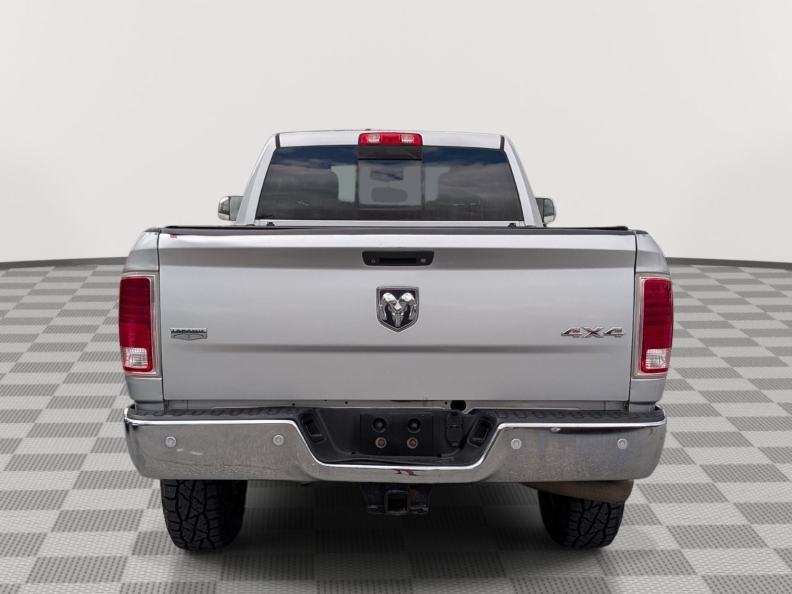 Used 2016 RAM 3500 Laramie w/ Snow Chief Group AWD/4WD image 4