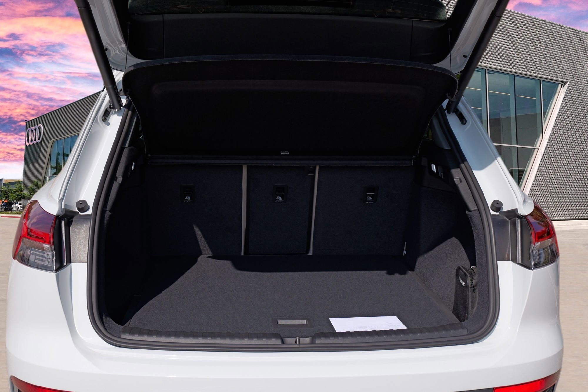 New 2026 Audi Q4 e-tron Premium Plus image 35