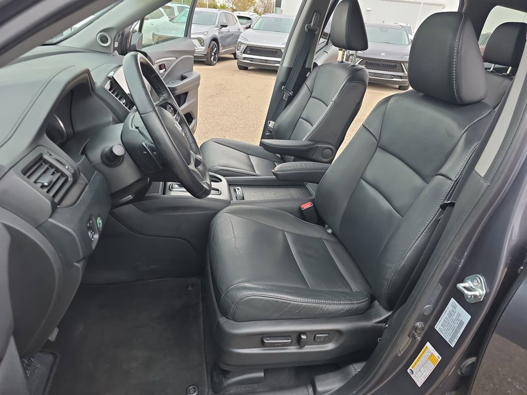 Used 2021 Honda Pilot Special Edition image 17