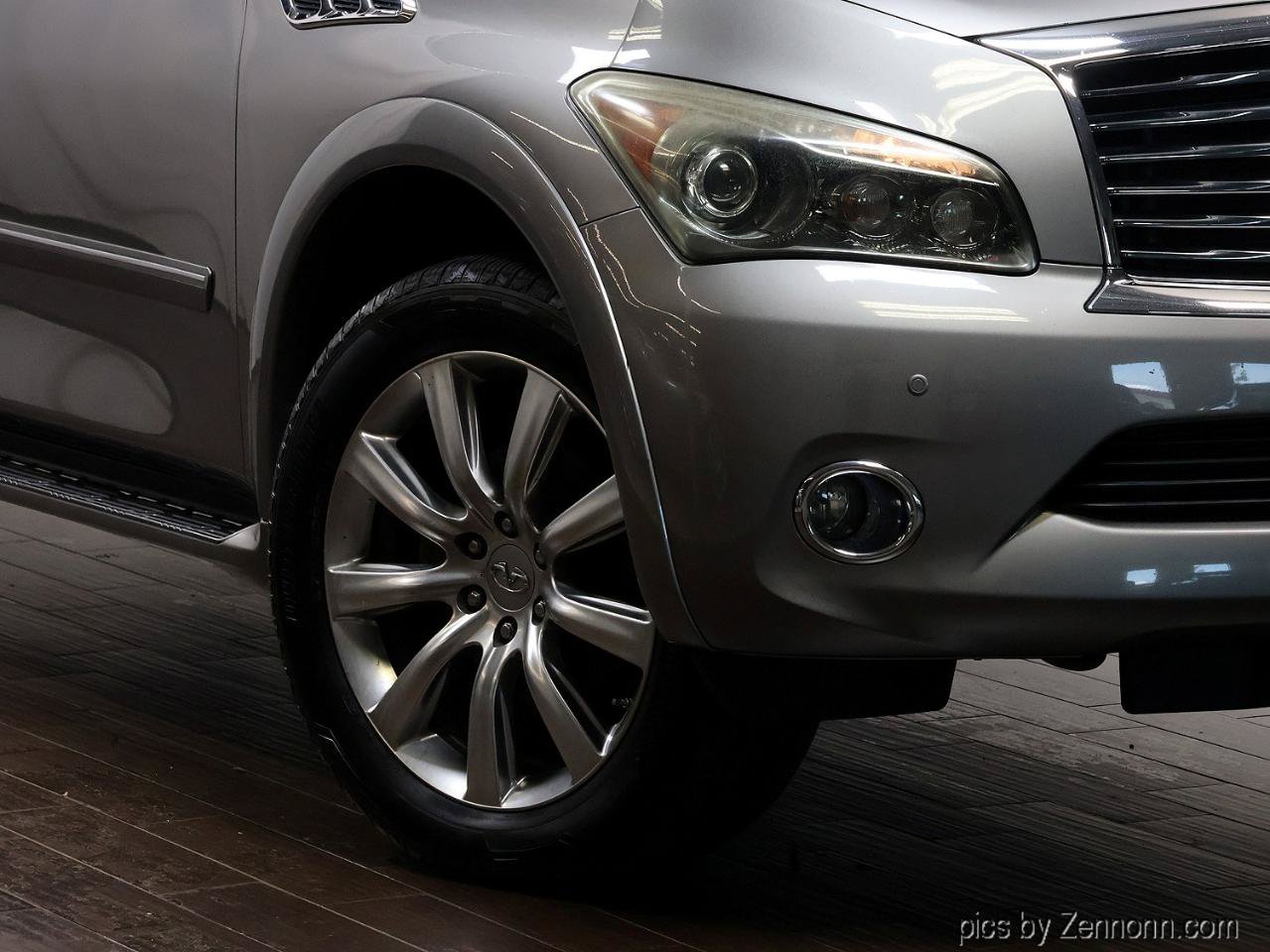 Used 2012 INFINITI QX56 4WD w/ Theater Pkg image 3