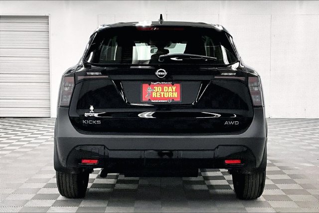 New 2027 Nissan Kicks S AWD/4WD image 5