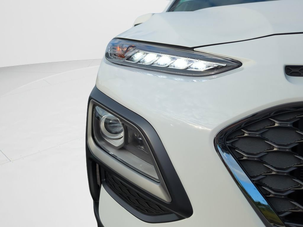 Certified 2021 Hyundai Kona Limited w/ Cargo Package image 28