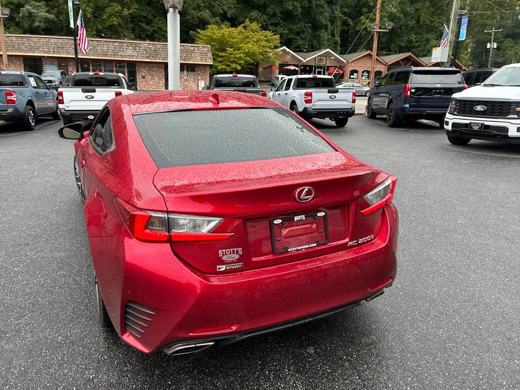 Used 2016 Lexus RC 200t RWD image 9