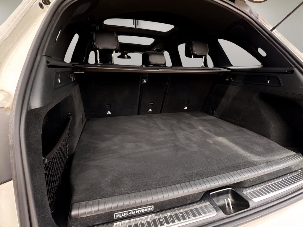 Used 2019 Mercedes-Benz GLC 350e 4MATIC image 27