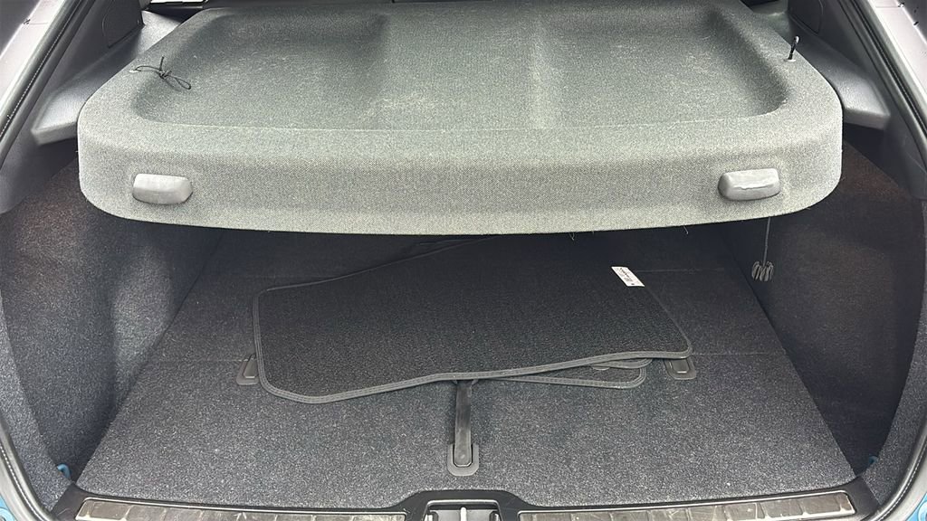 Certified 2023 Volvo C40 P8 Recharge Ultimate AWD/4WD image 30
