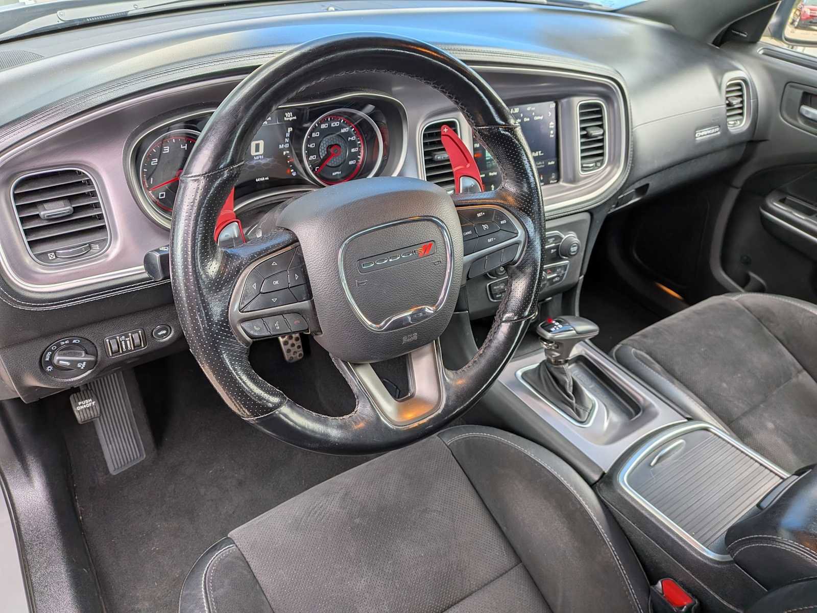 Used 2019 Dodge Charger Scat Pack w/ Dynamics Package RWD image 14