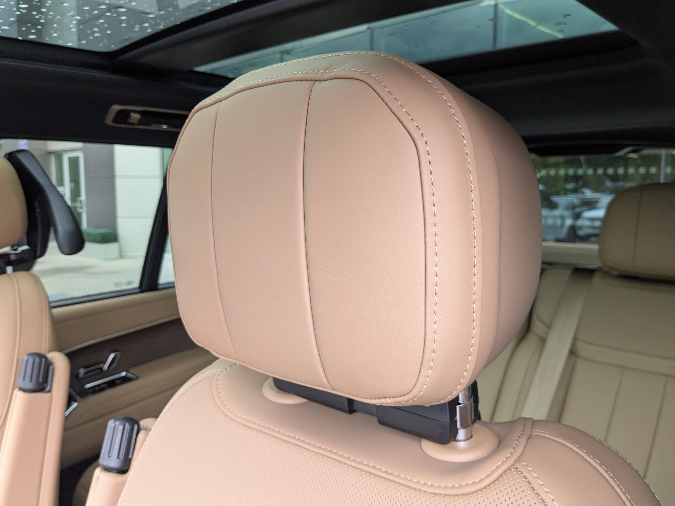 New 2026 Land Rover Range Rover SE AWD/4WD image 25