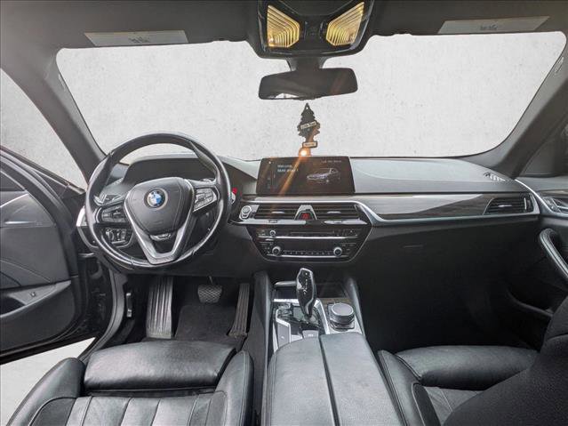 Used 2017 BMW 530i xDrive AWD/4WD image 12