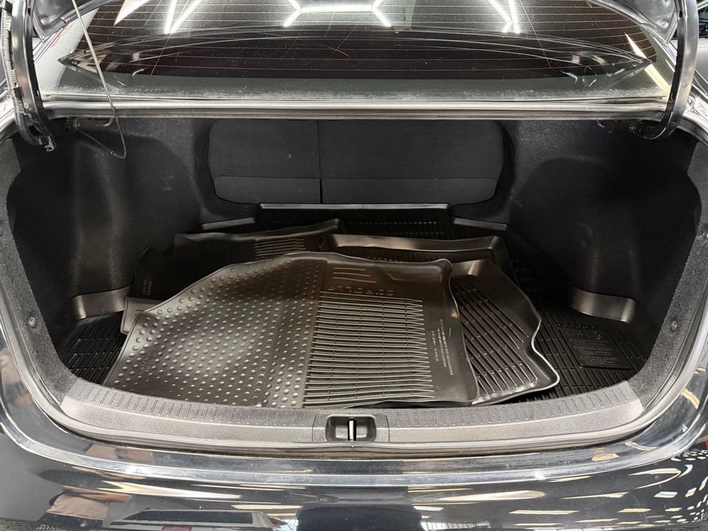 Used 2022 Toyota Corolla SE FWD image 41