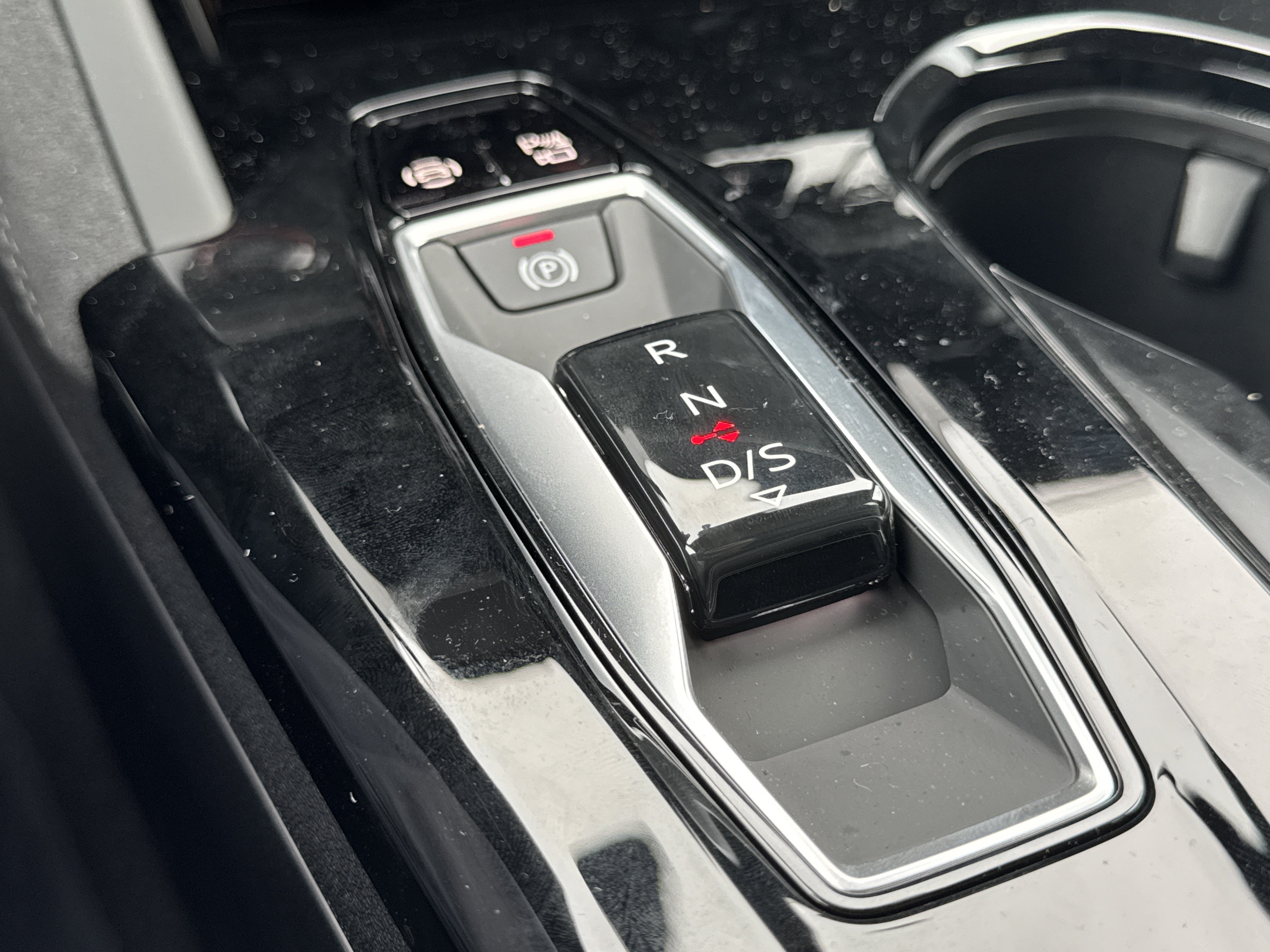 New 2026 Audi SQ5 Premium Plus AWD/4WD image 28