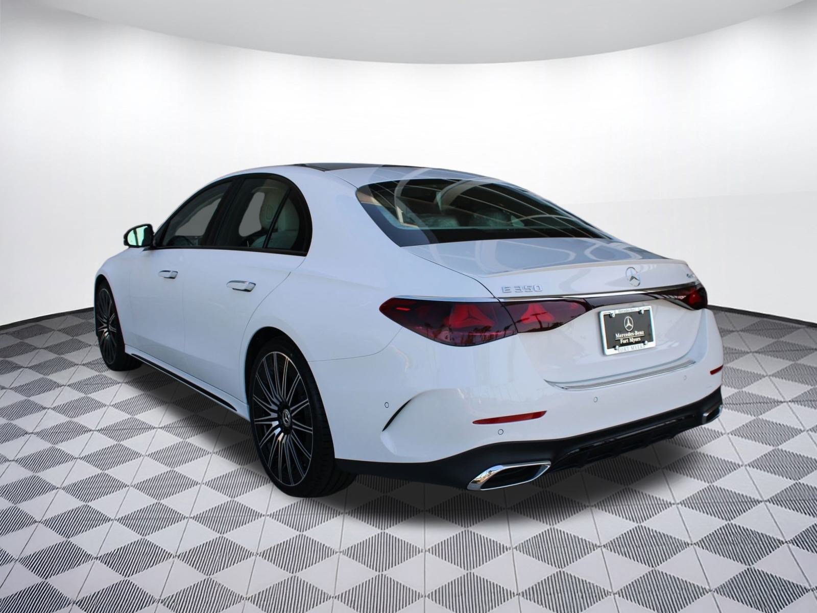 New 2026 Mercedes-Benz E 350 4MATIC Sedan image 3
