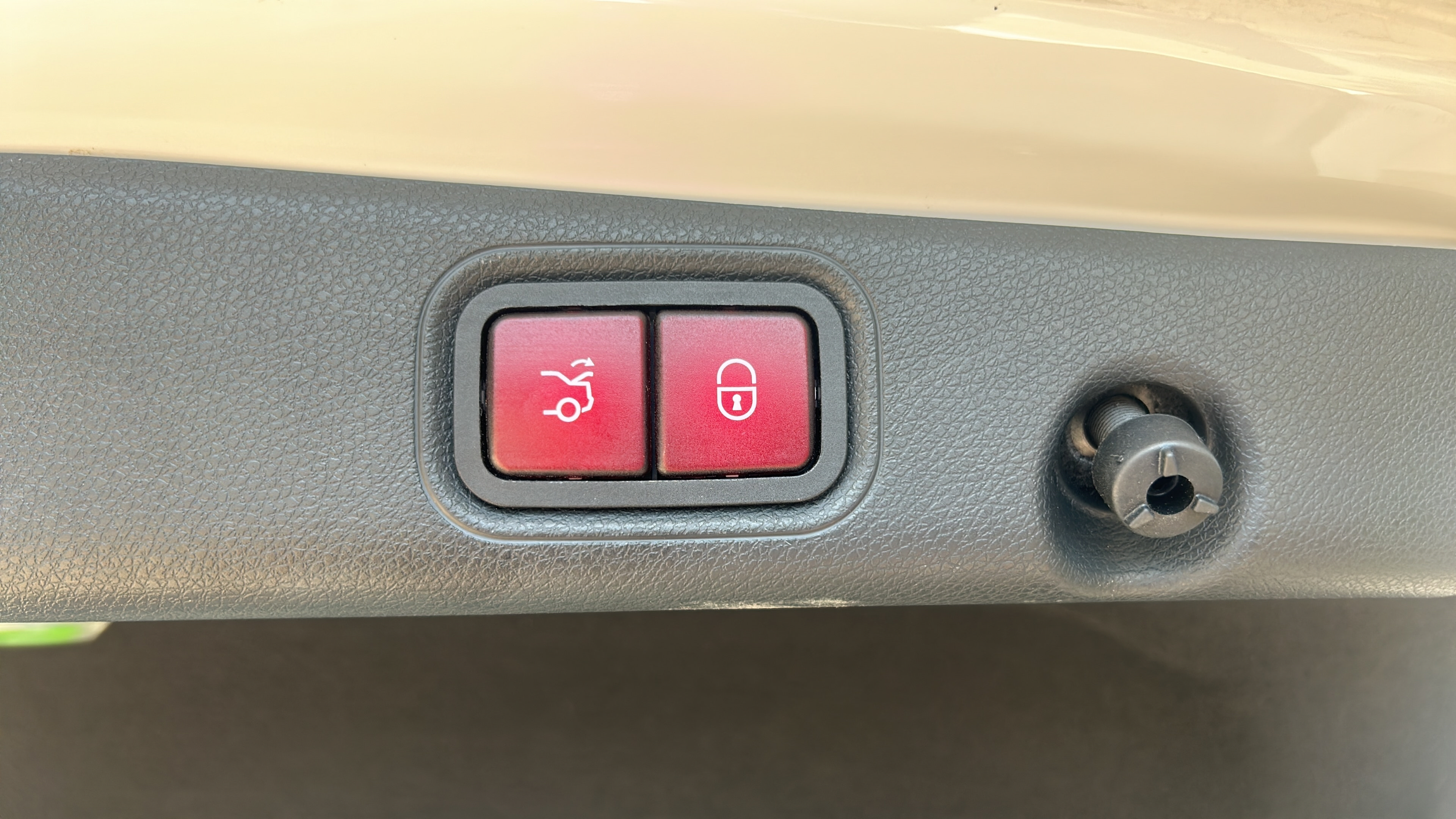 Used 2018 Mercedes-Benz E 300 image 29