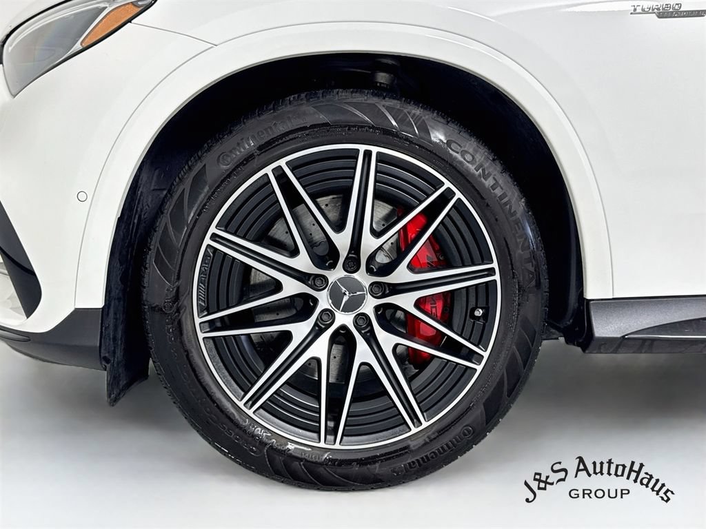 Used 2024 Mercedes-Benz GLC 43 AMG 4MATIC Coupe image 39