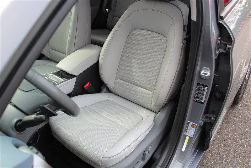 Used 2021 Hyundai Kona Limited FWD image 20