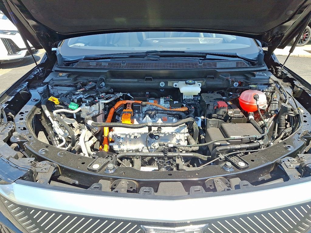 Certified 2026 Cadillac Optiq Luxury 1 AWD/4WD image 29