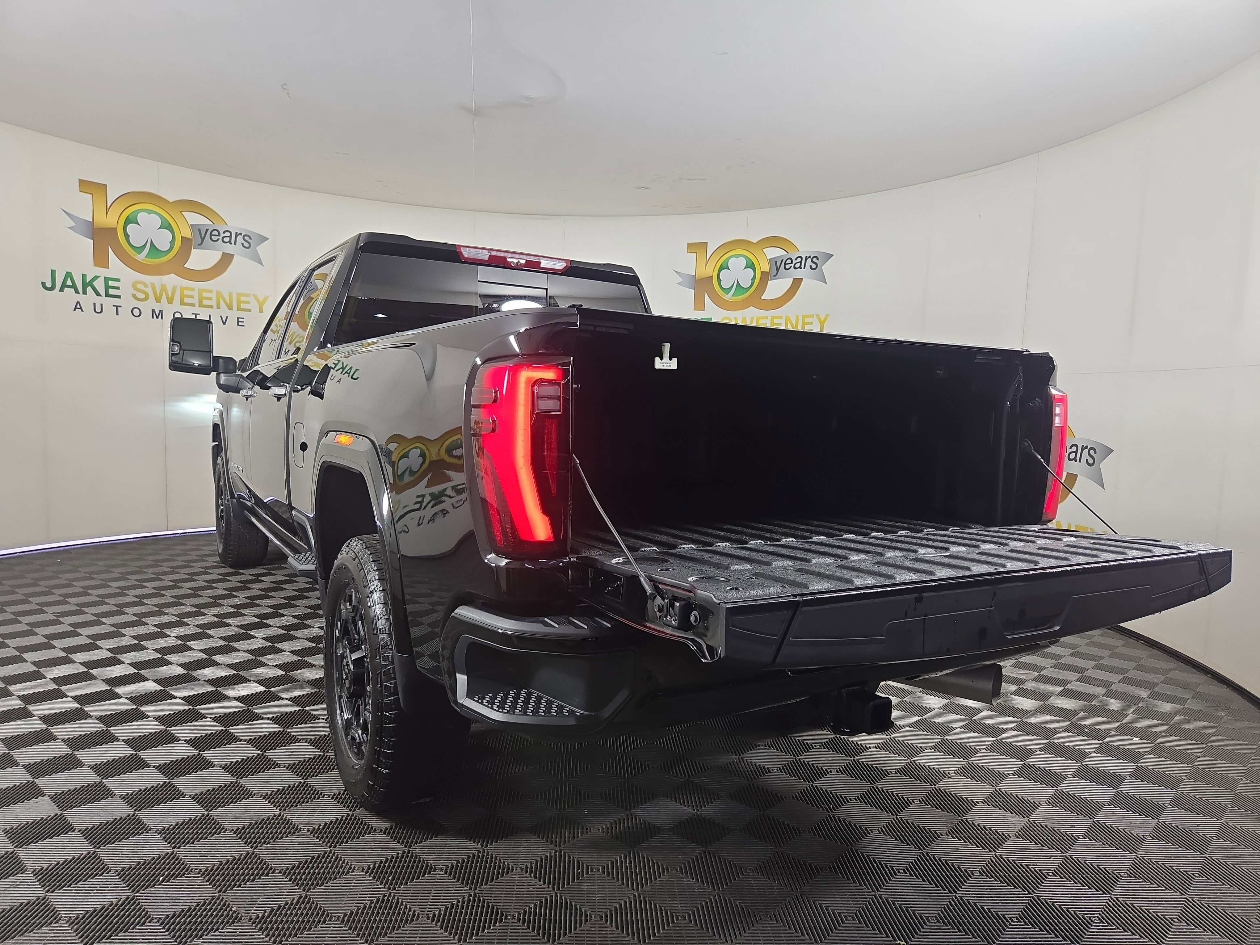 Certified 2025 GMC Sierra 2500 Denali Ultimate w/ Snow Plow Prep/Camper Package AWD/4WD image 32