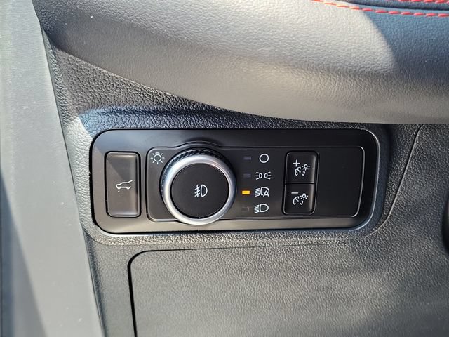 Used 2026 Ford Explorer ST-Line w/ ST-Line Street Pack RWD image 14