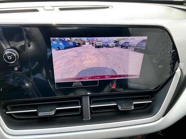 Used 2024 Chevrolet Trax LS FWD image 22