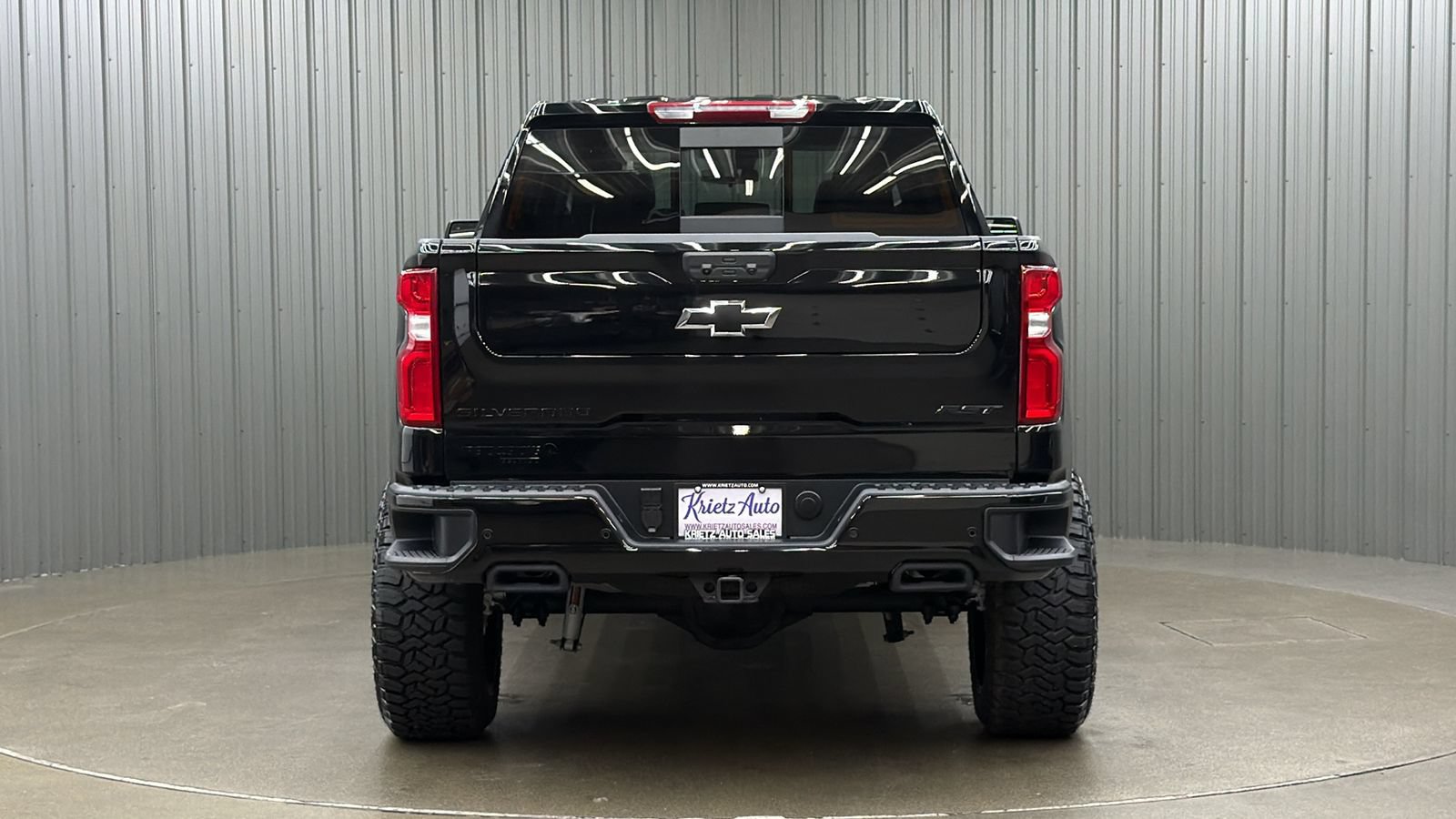 Used 2026 Chevrolet Silverado 1500 RST w/ RST All Star Premium Package AWD/4WD image 4