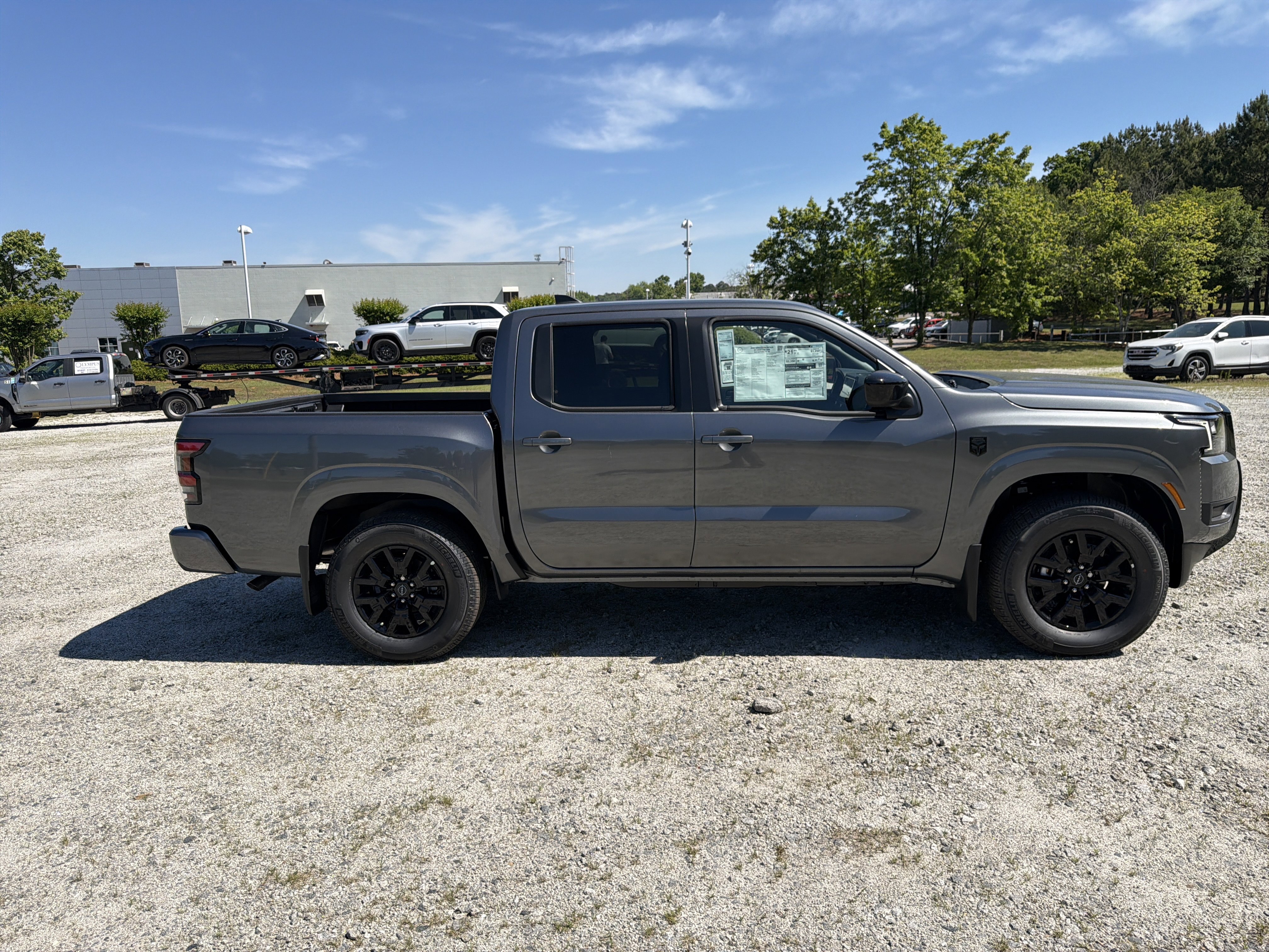 New 2026 Nissan Frontier SV w/ Tow Package RWD image 4