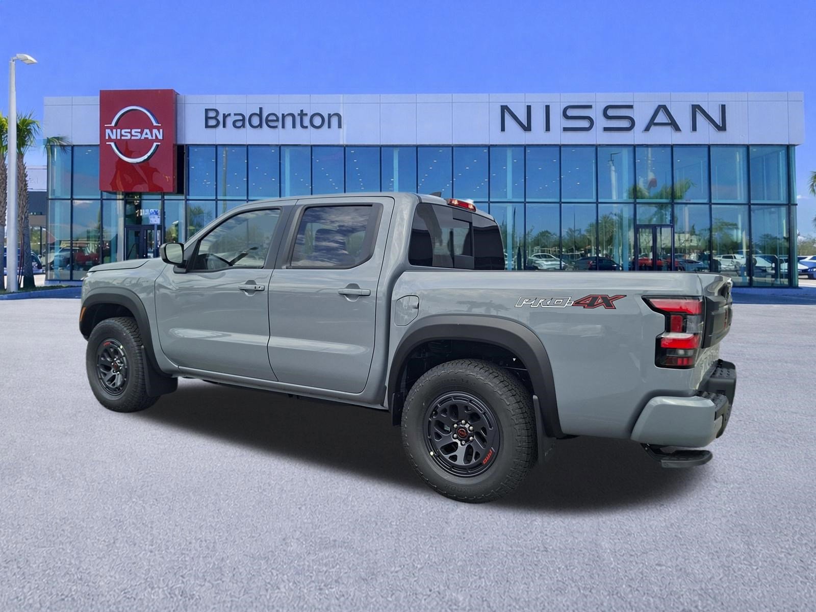 New 2026 Nissan Frontier PRO-4X AWD/4WD image 4