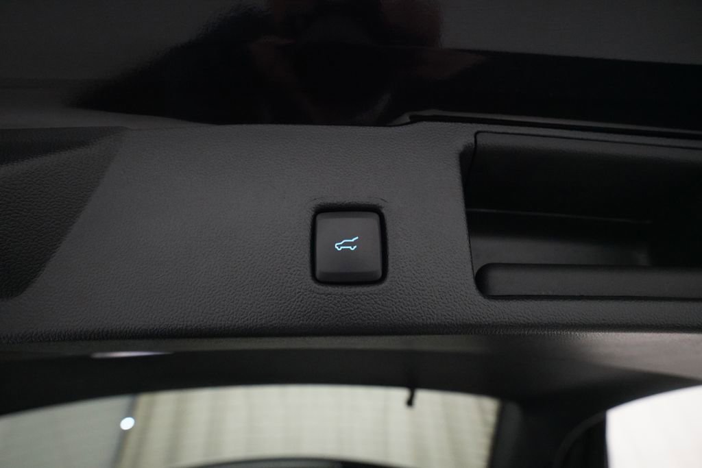 Used 2023 Ford Escape Active w/ Tech Pack #2 AWD/4WD image 15