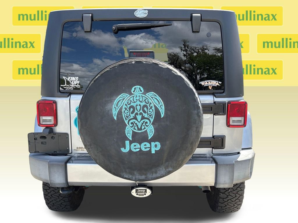 Used 2016 Jeep Wrangler Unlimited Sahara w/ Connectivity Group image 29